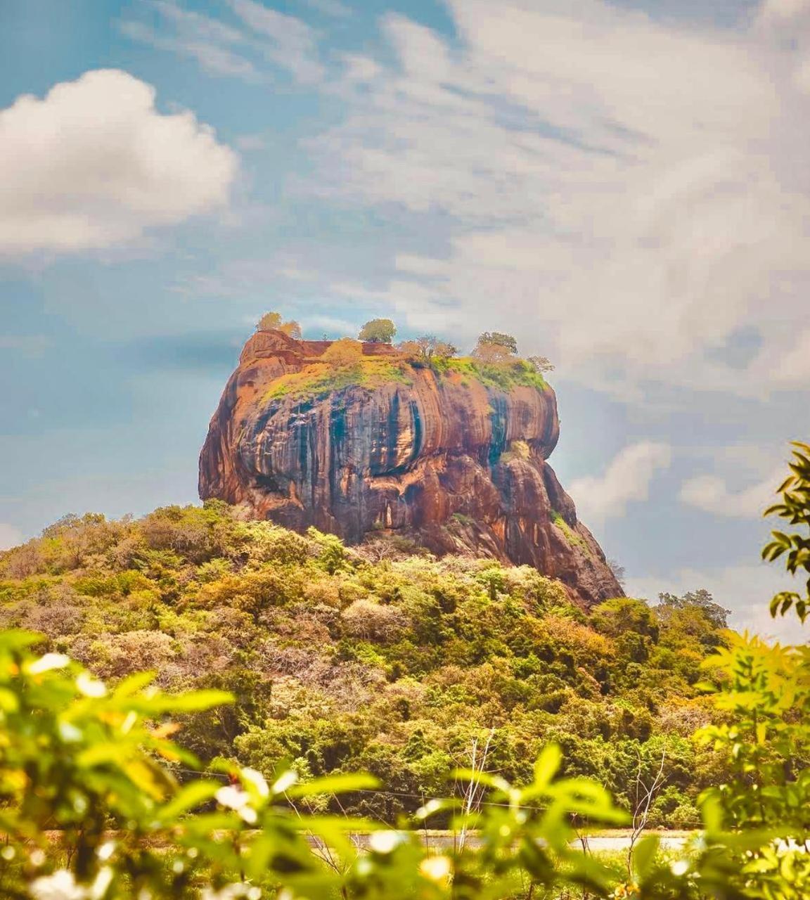 Sigiri Rainbow Lodge Sigiriya Luaran gambar